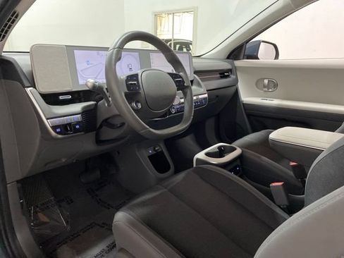 Used 2024 Hyundai Ioniq 5 SEL RWD image 63