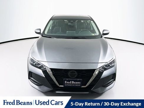 Used 2023 Nissan Sentra SV image 2