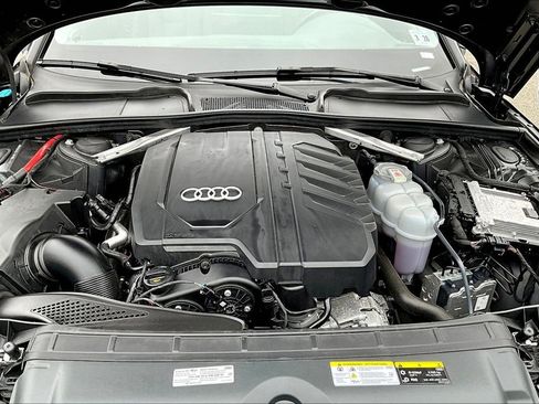 Used 2023 Audi A4 2.0T Premium w/ Convenience Package AWD/4WD image 30