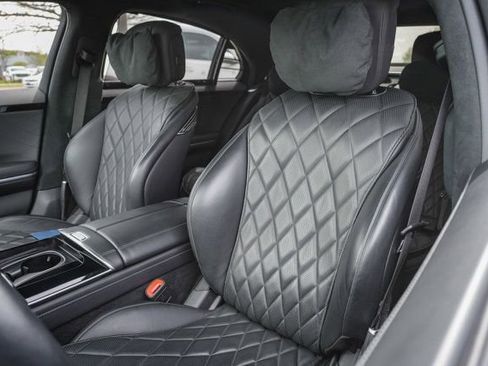 Certified 2022 Mercedes-Benz S 500 4MATIC image 12