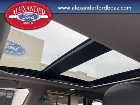 Used 2024 Nissan Murano Platinum w/ Cargo Package image 27