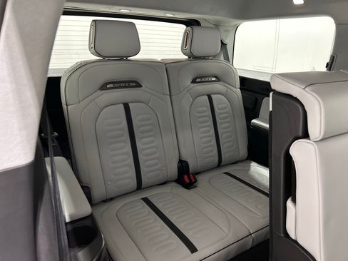 Used 2024 Rivian R1S Adventure AWD/4WD image 25