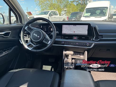 Used 2024 Kia Sportage SX image 18