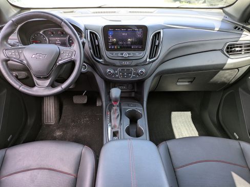 Used 2022 Chevrolet Equinox RS w/ RS Leather Package image 13