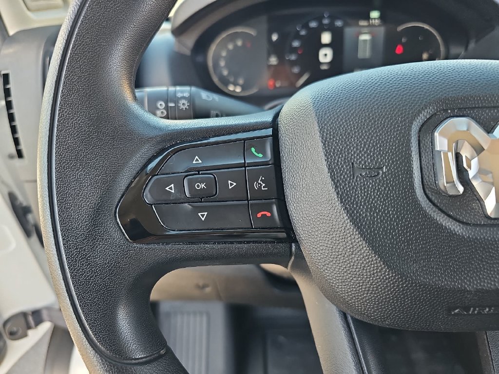 Used 2025 RAM ProMaster 2500 w/ U-Haul Equipment Group FWD image 16