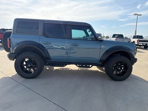 Used 2023 Ford Bronco Outer Banks AWD/4WD image 7