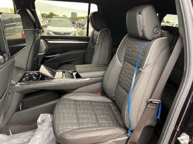 New 2027 Cadillac Escalade V AWD/4WD image 25