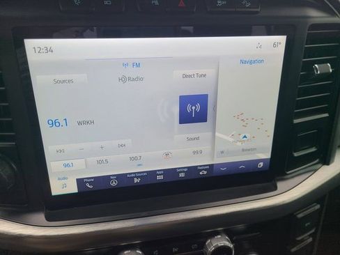 Used 2023 Ford F150 Lariat w/ Trailer Tow Package image 10