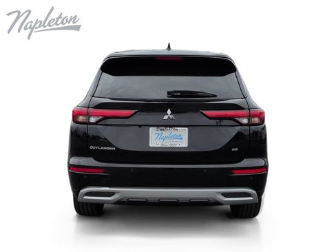 Used 2022 Mitsubishi Outlander SE AWD/4WD image 4