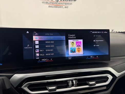 Used 2024 BMW 330i Sedan image 16