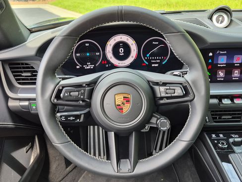 Certified 2026 Porsche 911 Carrera T RWD image 7