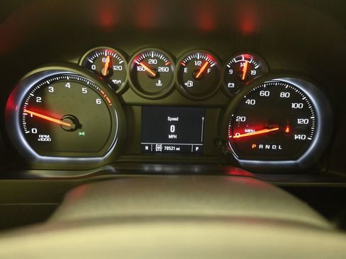 Used 2020 Chevrolet Silverado 1500 Custom Trail Boss w/ Custom Convenience Package image 24