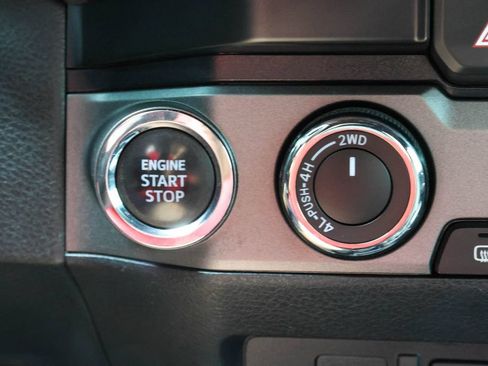 Used 2023 Toyota Tacoma TRD Off-Road AWD/4WD image 17