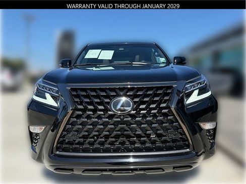 Certified 2023 Lexus GX 460 w/ Black Line Special Edition AWD/4WD image 3
