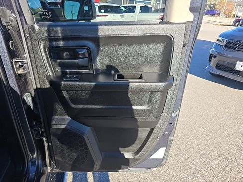 Certified 2019 RAM 1500 Express w/ Express Value Package image 12