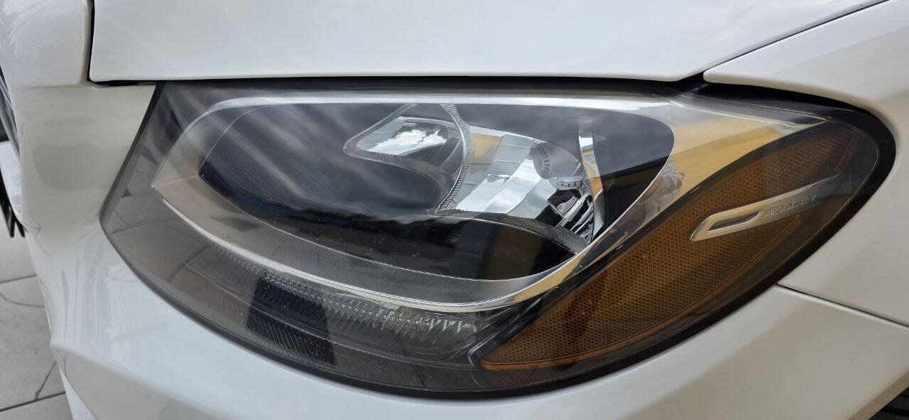 Used 2018 Mercedes-Benz C 300 Sedan image 31