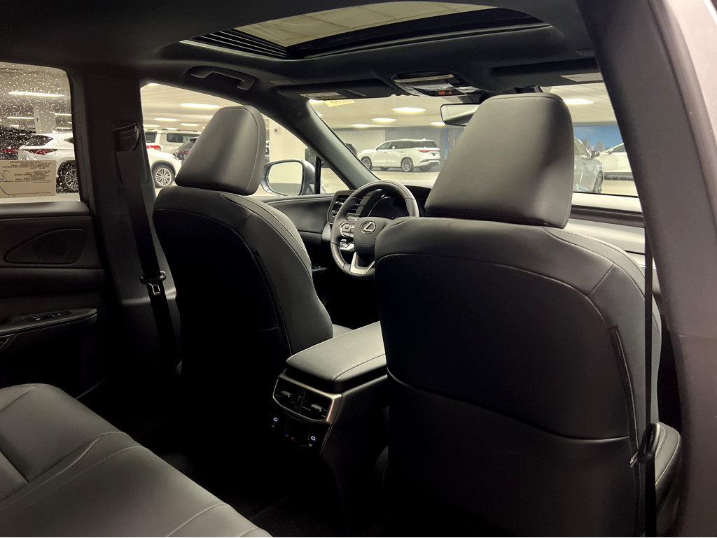 New 2026 Lexus RX 350h AWD/4WD image 22