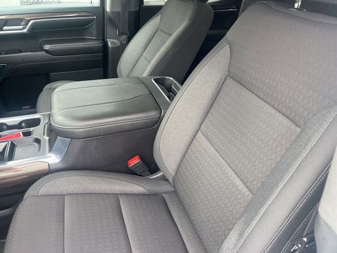 Used 2024 Chevrolet Silverado 1500 LT Trail Boss w/ Protection Package image 10