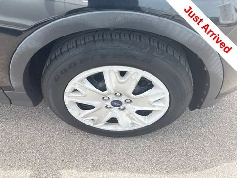 Used 2016 Ford Escape S FWD image 15