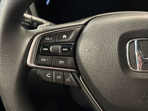 Used 2019 Honda Insight EX image 10