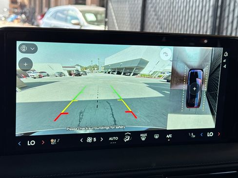 New 2025 Lincoln Aviator 2WD w/ Equipment Group 101A image 19