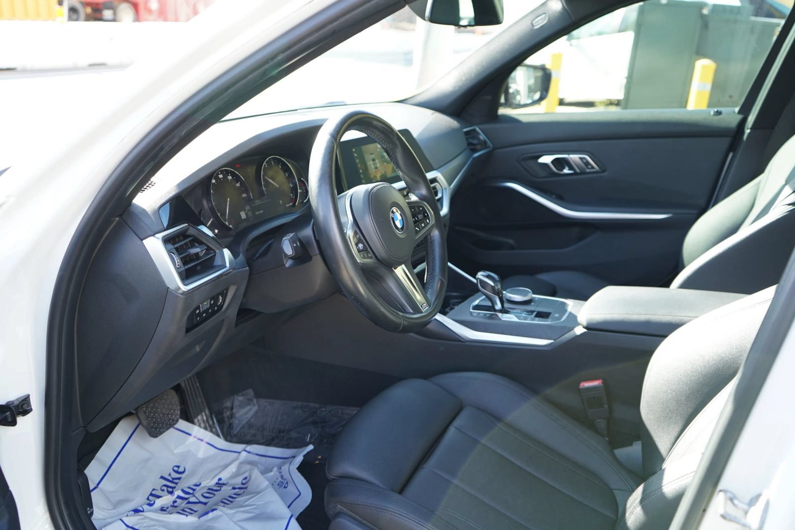 Used 2020 BMW 330i Sedan w/ Convenience Package RWD image 8