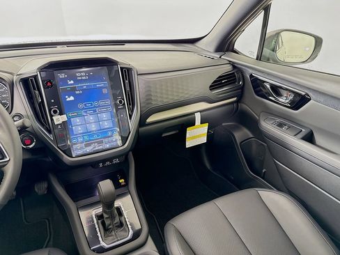 New 2025 Subaru Forester Limited image 23