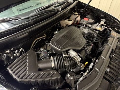 Used 2025 Cadillac XT5 Premium Luxury image 46