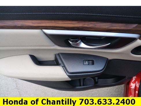 Certified 2018 Honda CR-V Touring image 22