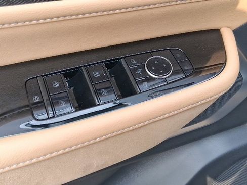 New 2026 INFINITI QX80 Luxe w/ Cargo Package image 19