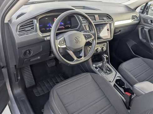 Used 2024 Volkswagen Tiguan S image 10