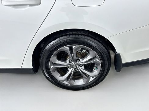 Used 2023 Honda Accord EX image 15