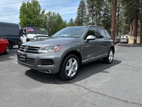 Used 2013 Volkswagen Touareg TDI AWD/4WD image 1