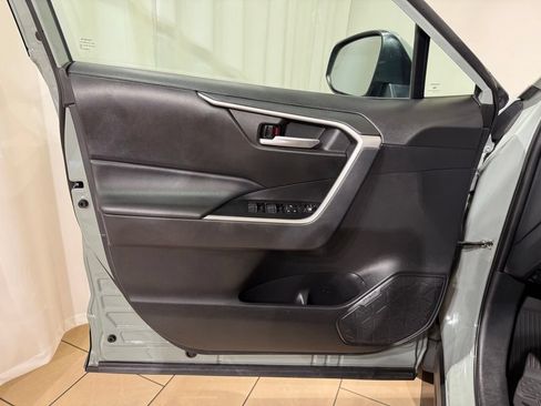 Certified 2023 Toyota RAV4 XLE FWD image 15