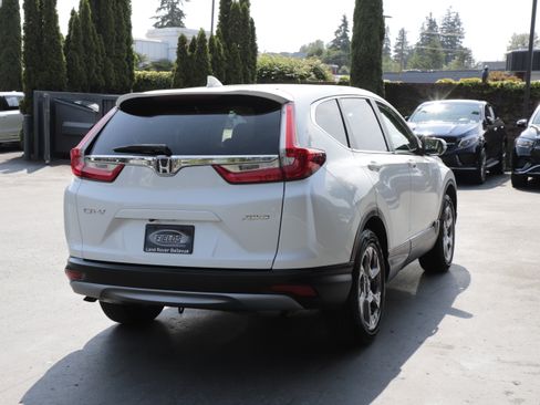 Used 2017 Honda CR-V EX image 8
