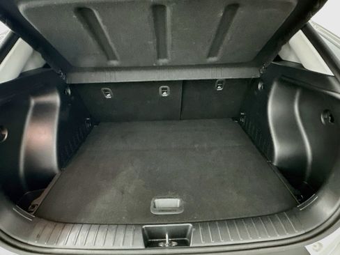 Used 2025 Hyundai Kona SEL AWD/4WD image 29