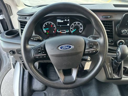 Used 2023 Ford Transit 250 Medium Roof AWD image 34