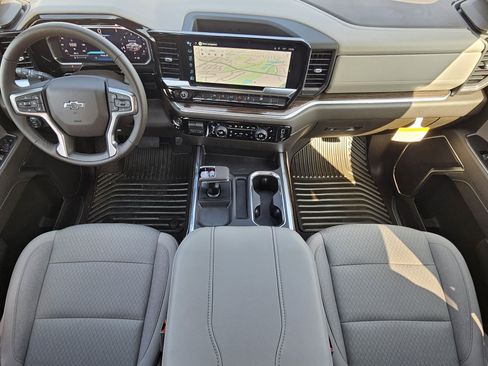New 2026 Chevrolet Silverado 1500 RST w/ LPO, Dark Essentials Package AWD/4WD image 18