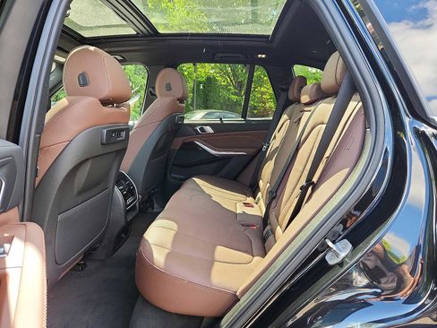 Used 2020 BMW X5 xDrive40i w/ Executive Package AWD/4WD image 10
