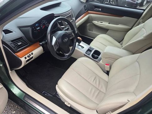 Used 2014 Subaru Outback 2.5i Limited w/ Moonroof Package image 10