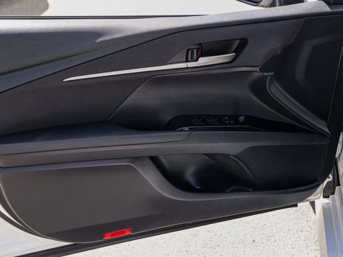 Used 2025 Toyota Camry LE image 22