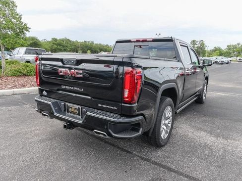 Used 2022 GMC Sierra 1500 Denali AWD/4WD image 9