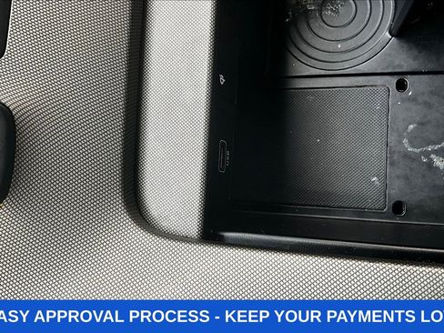 Used 2021 Hyundai Palisade Limited FWD image 19
