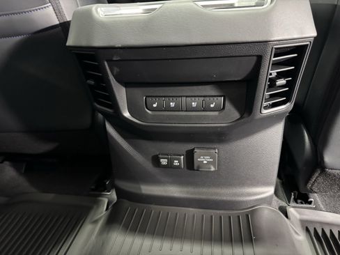 New 2025 Toyota Tundra Platinum w/ TRD Off-Road Package image 25