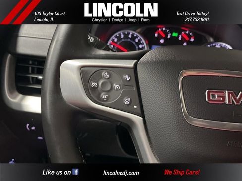 Used 2024 GMC Terrain SLT image 19