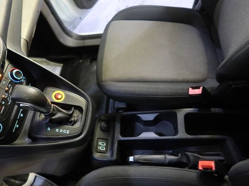 Used 2020 Ford Transit Connect XL image 31
