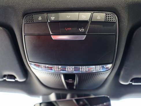 Used 2022 Mercedes-Benz GLC 300 4MATIC image 36