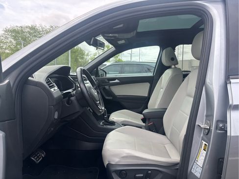 Used 2019 Volkswagen Tiguan SEL Premium R-Line image 14