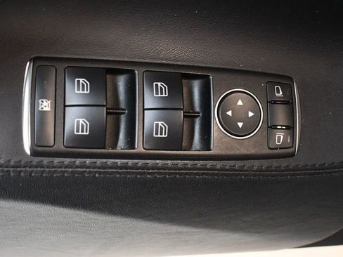 Used 2013 Tesla Model S image 61