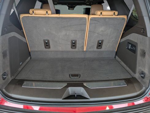 Used 2021 Cadillac Escalade Sport w/ Driver Assist Tech Package image 22